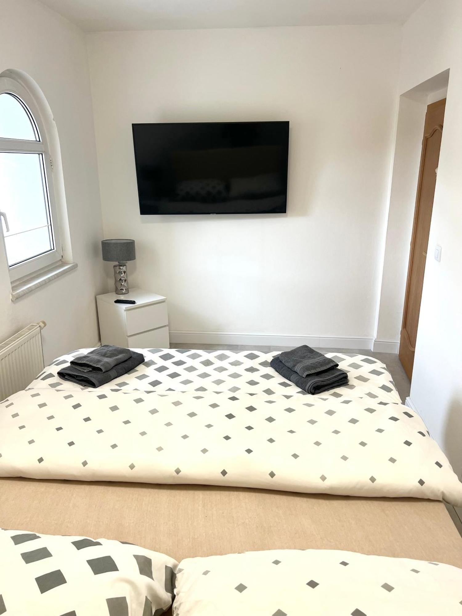 Grandlux Villa & Spa 特普利采 外观 照片