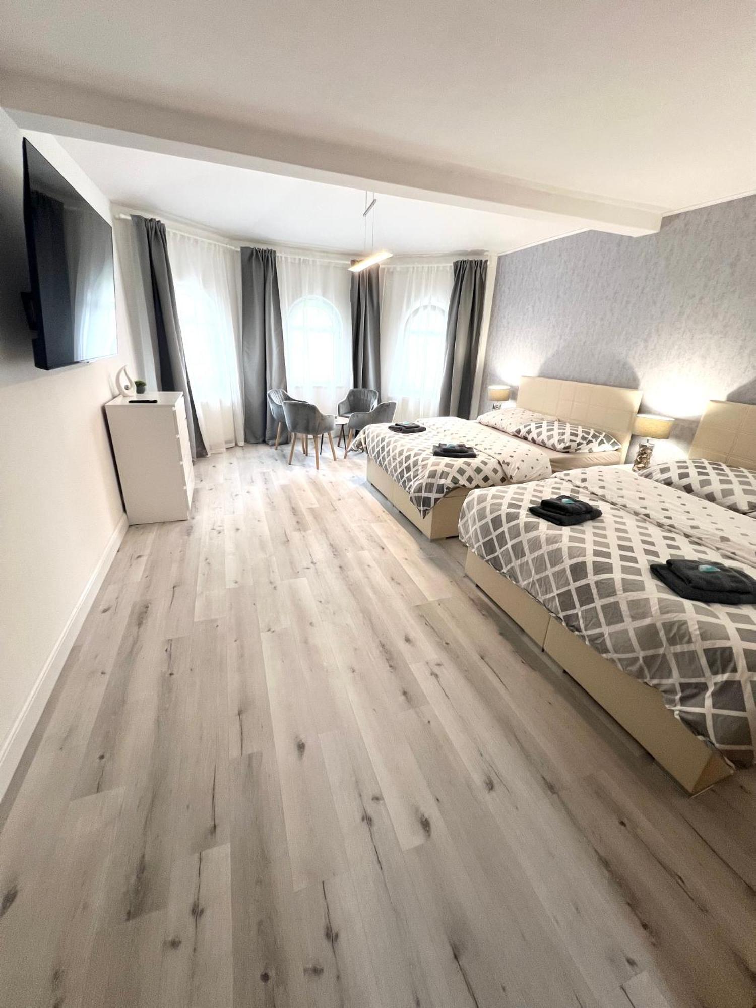 Grandlux Villa & Spa 特普利采 外观 照片